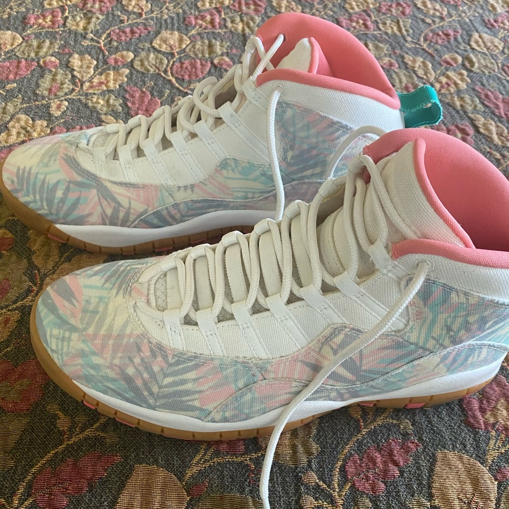 Air Jordan 10 Retro Super Bowl LIV EUC